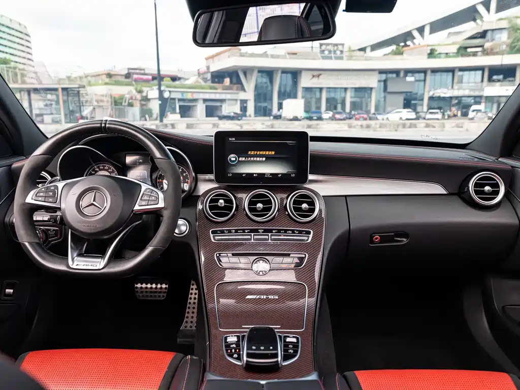 Mercedes-Benz C-Class AMG 2016 — фото 5