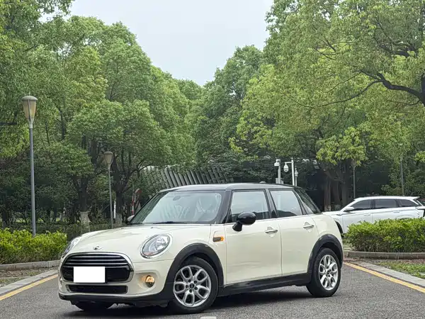 MINI 2016