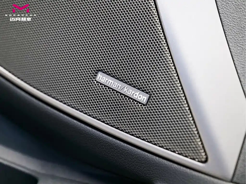 BMW M3 2024 — фото 13