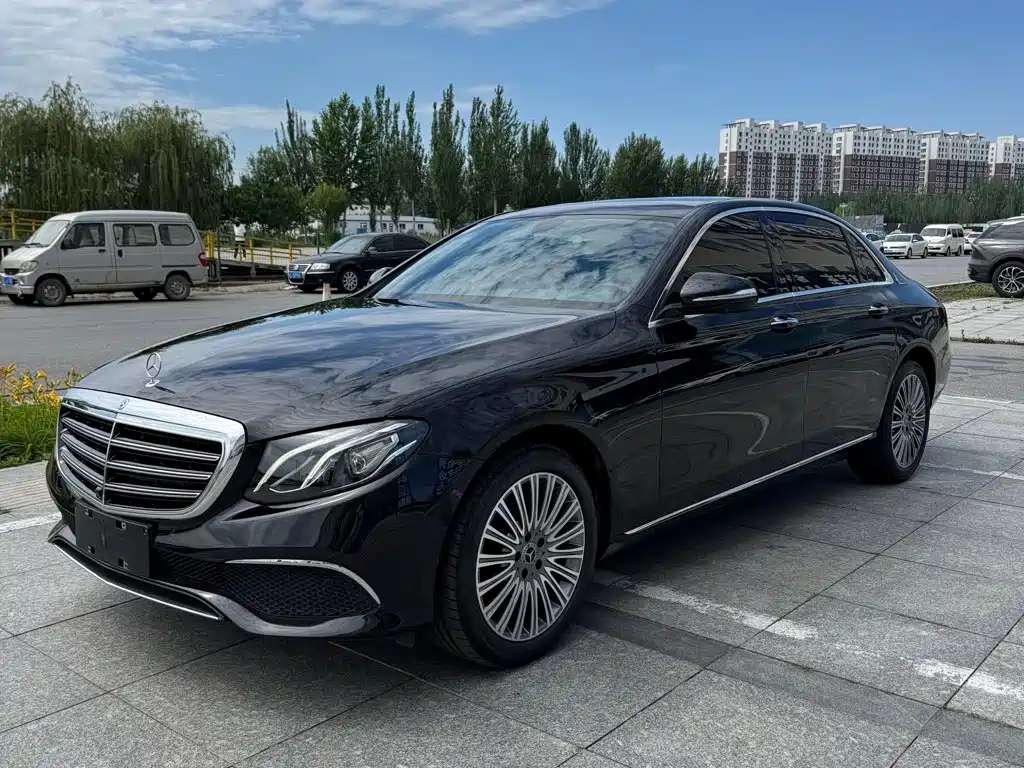 Mercedes-Benz E-Class 2020