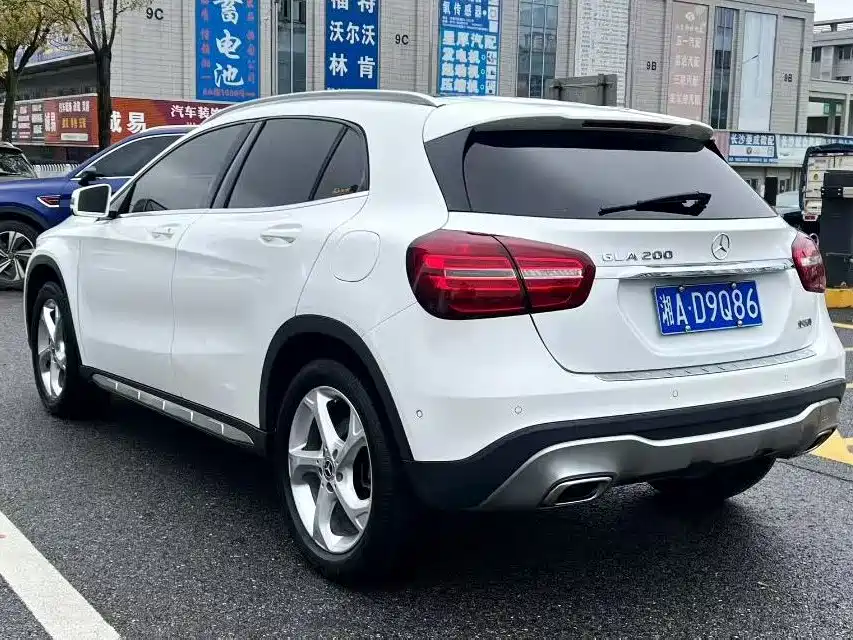 Mercedes-Benz GLA 2018 — фото 9