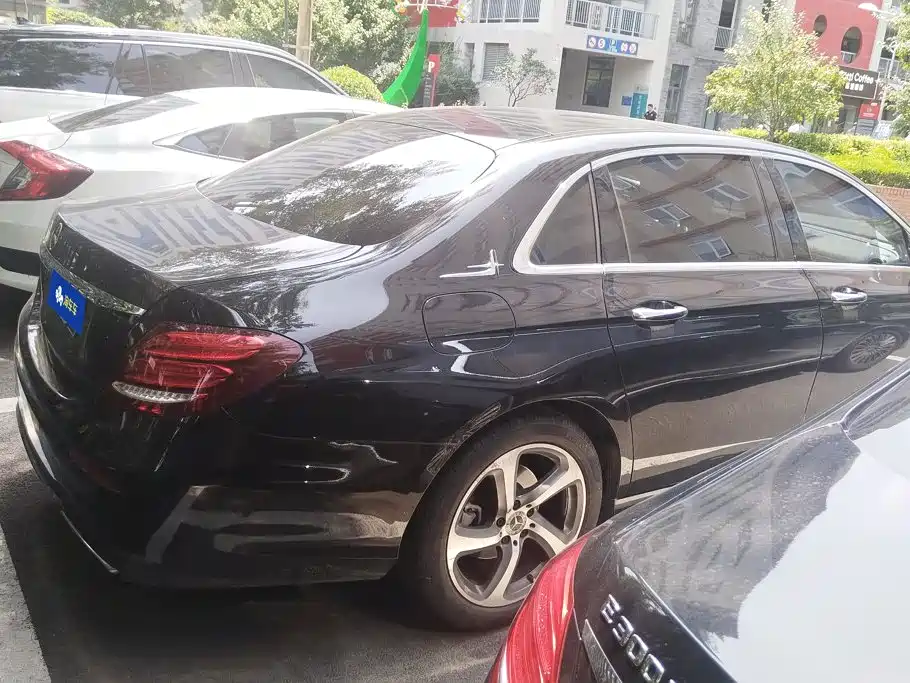 Mercedes-Benz E-Class 2019