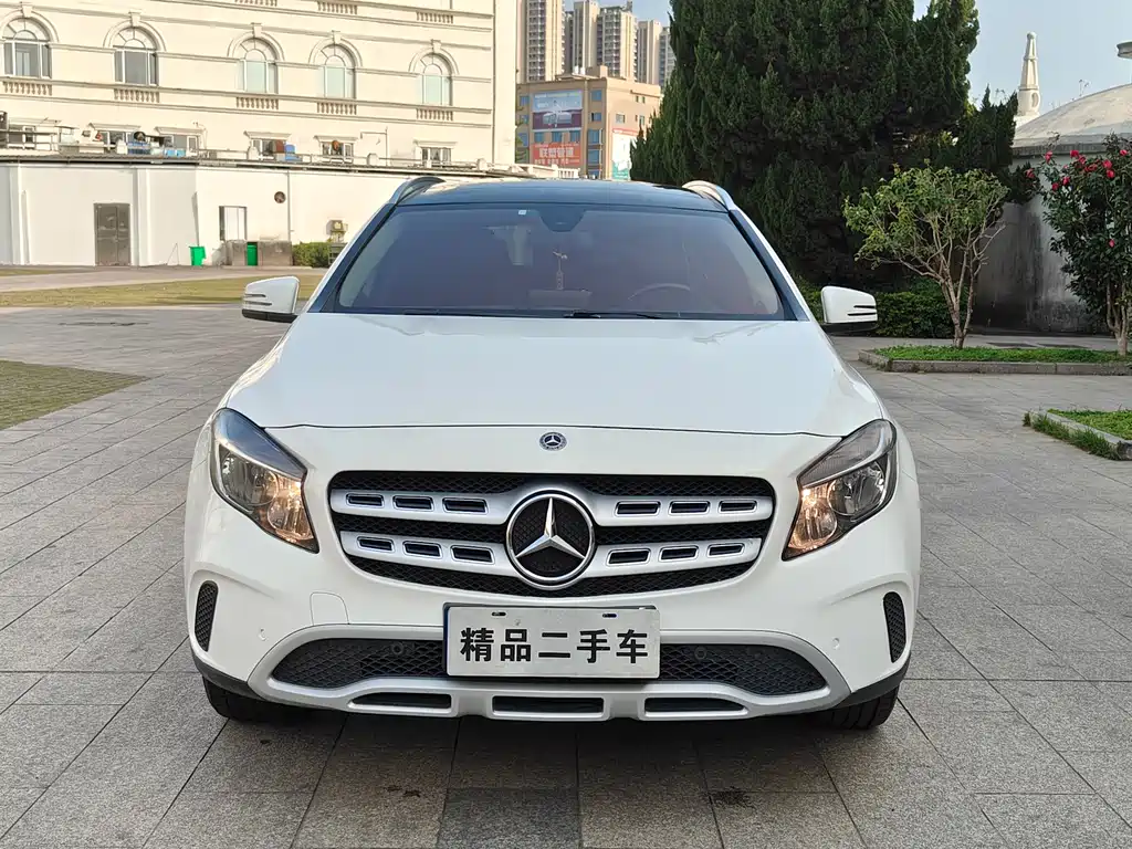 Mercedes-Benz GLA 2018 — фото 2