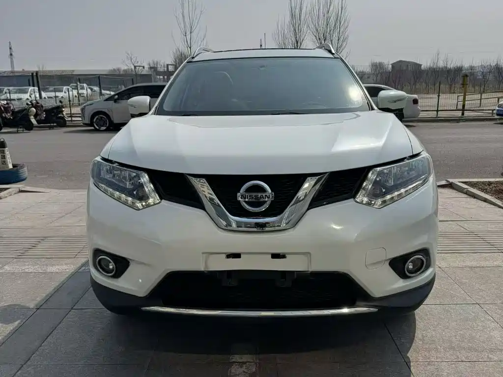 Nissan X-Trail 2016
