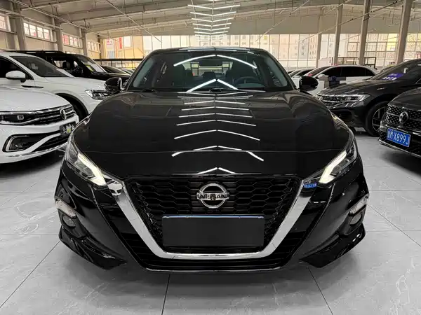 Nissan Teana 2021