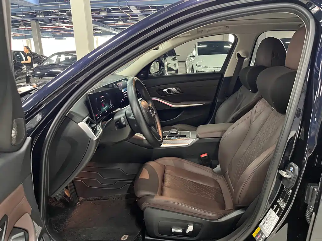 BMW i3 2023 — фото 15