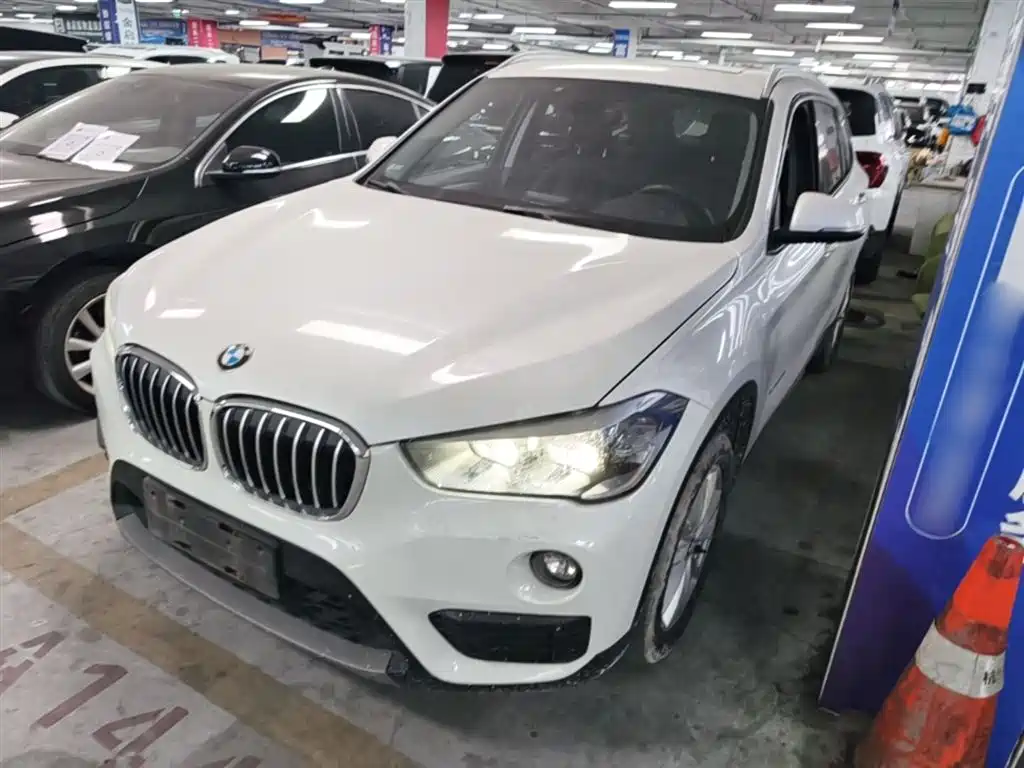 BMW X1 2017 — фото 2