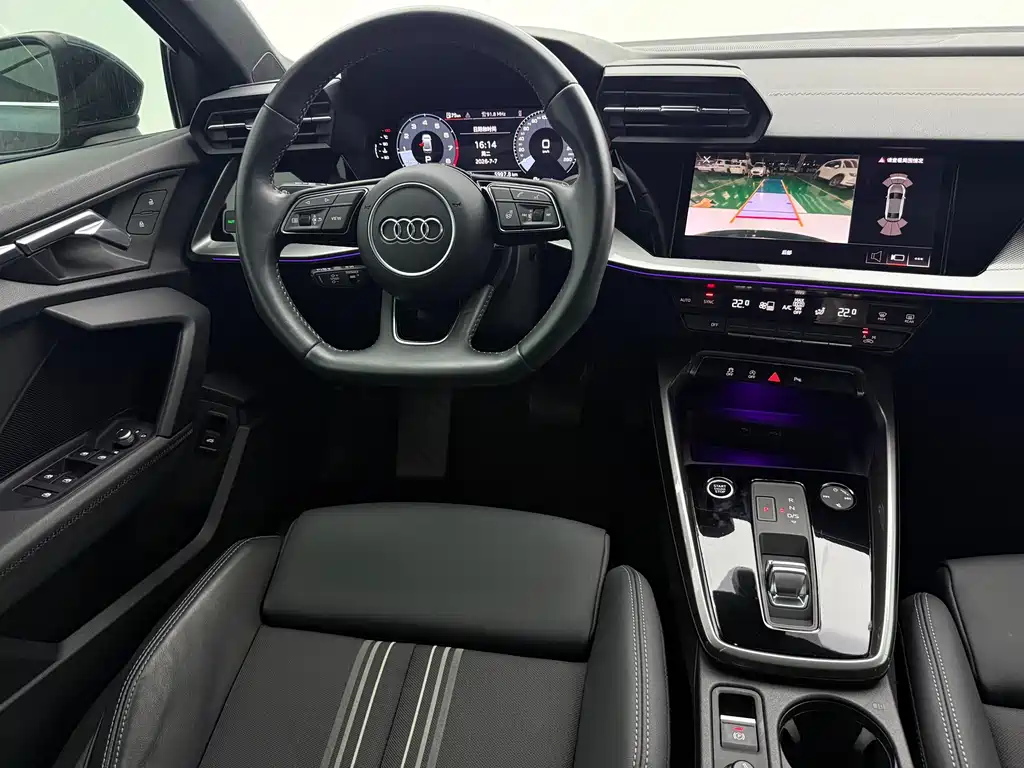 Audi A3 2022 — фото 11
