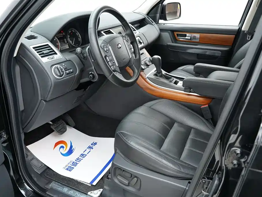 Land Rover Sport 2010