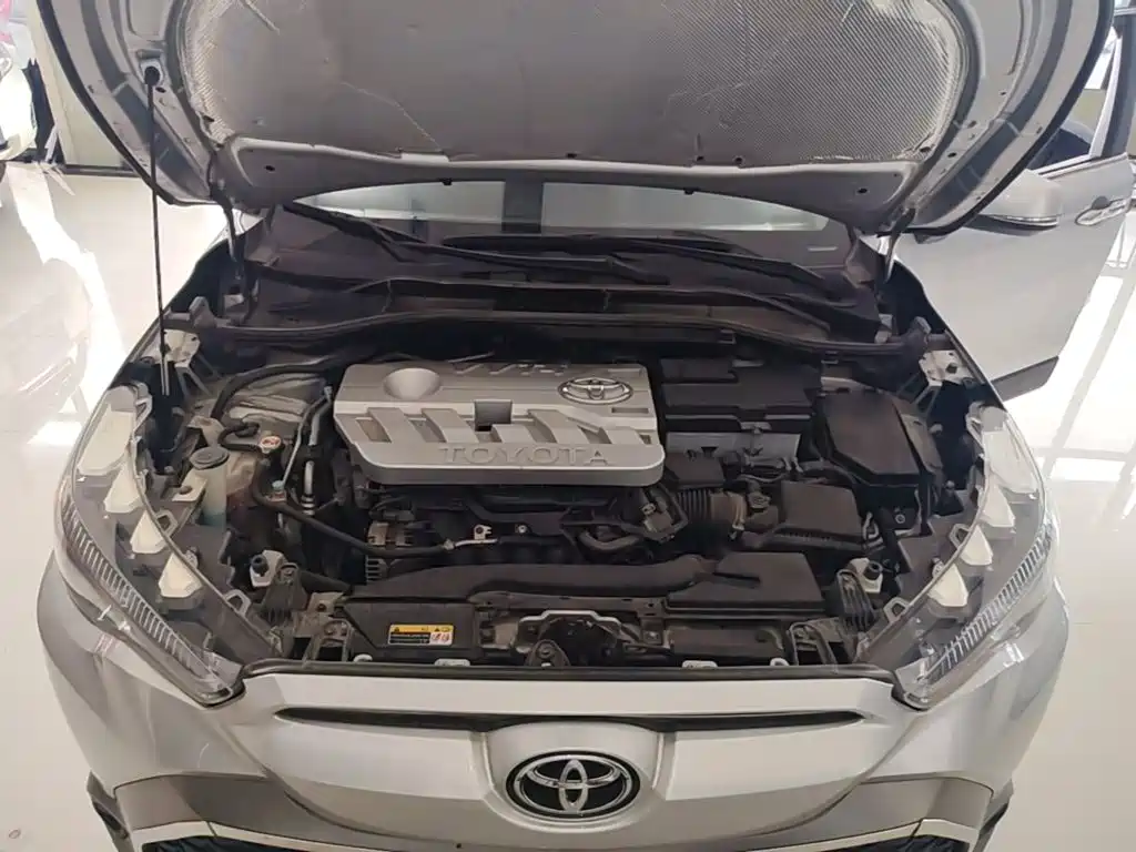 Toyota Frontlander 2023 — фото 16