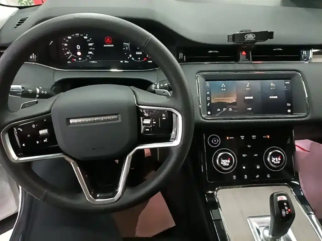 Land Rover Evoque 2022 — фото 10