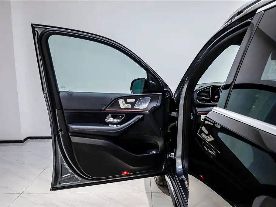 Mercedes-Benz GLE 2019 — фото 24