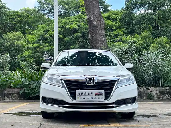 Honda Crider 2016
