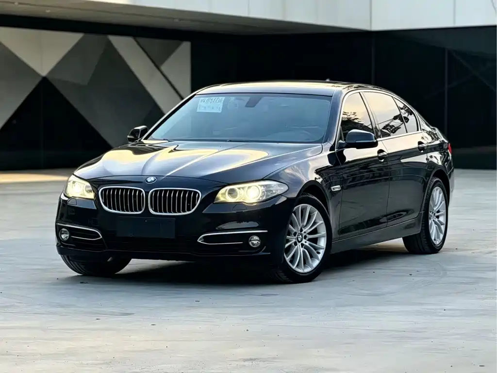 BMW 5 Series 2016