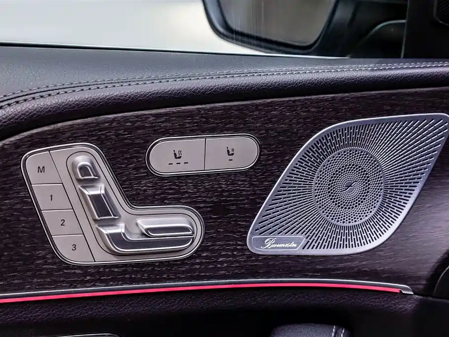 Mercedes-Benz GLE 2019 — фото 16