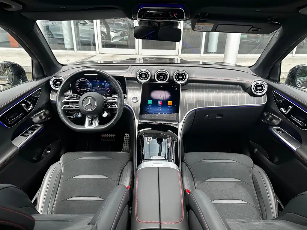 Mercedes-Benz GLC AMG 2025