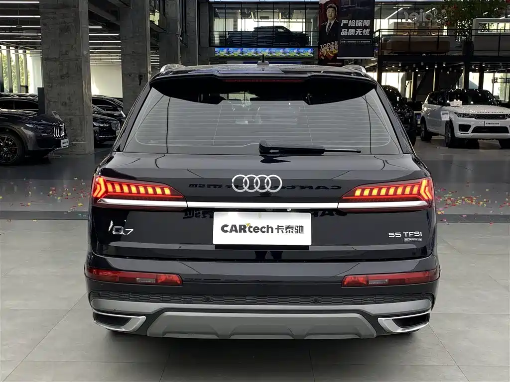 Audi Q7 2021 — фото 4