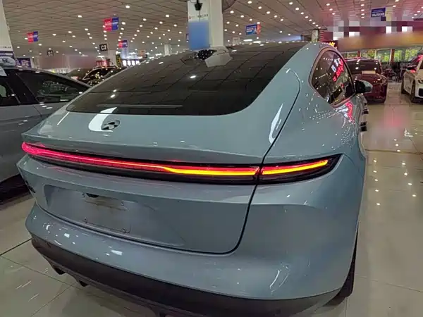 NIO ET5 2022