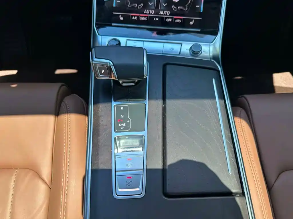 Audi A6L 2023 — фото 18