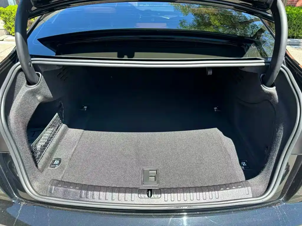 Audi A6L 2023 — фото 10