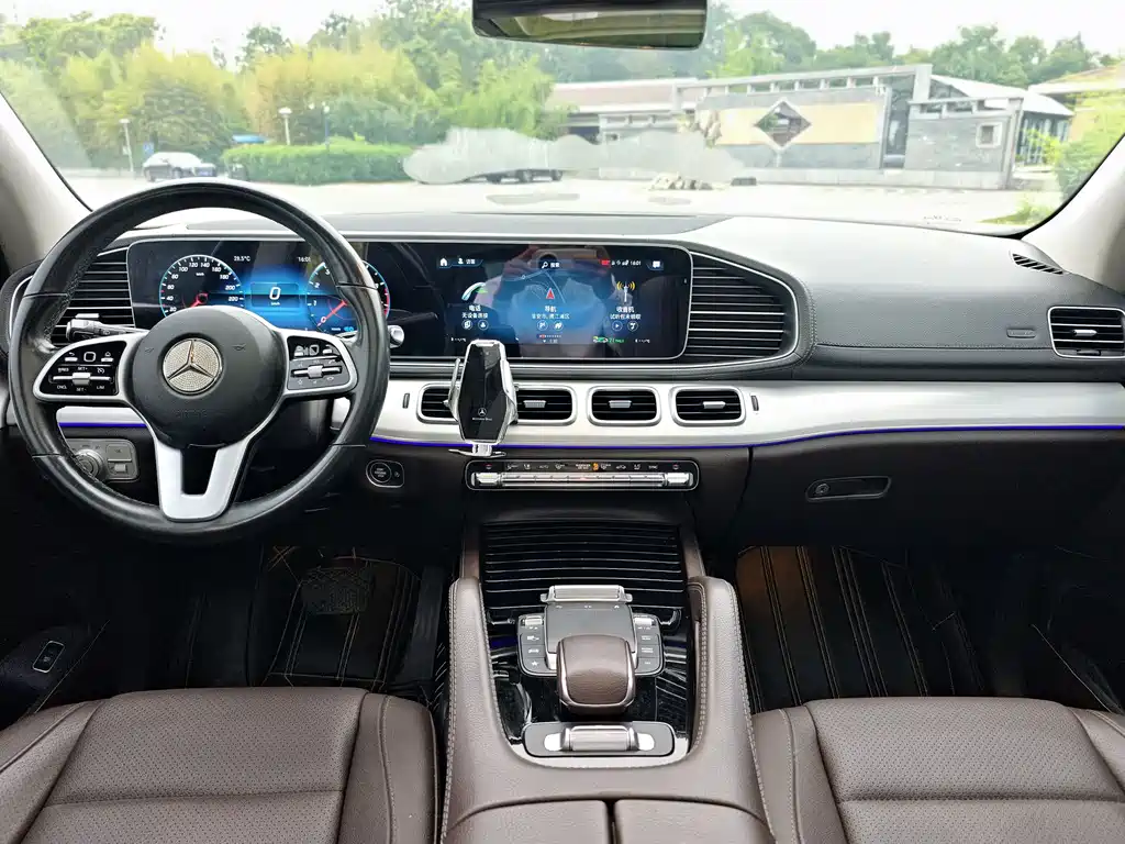 Mercedes-Benz GLE 2021 — фото 19