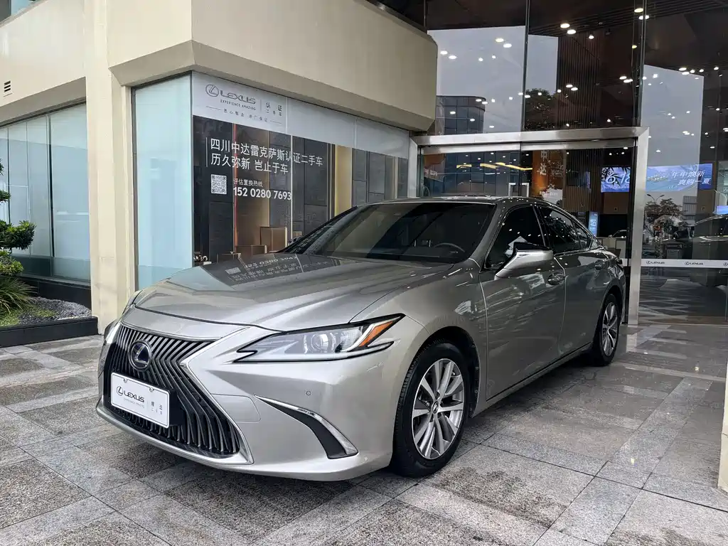 Lexus ES 2020 — фото 2