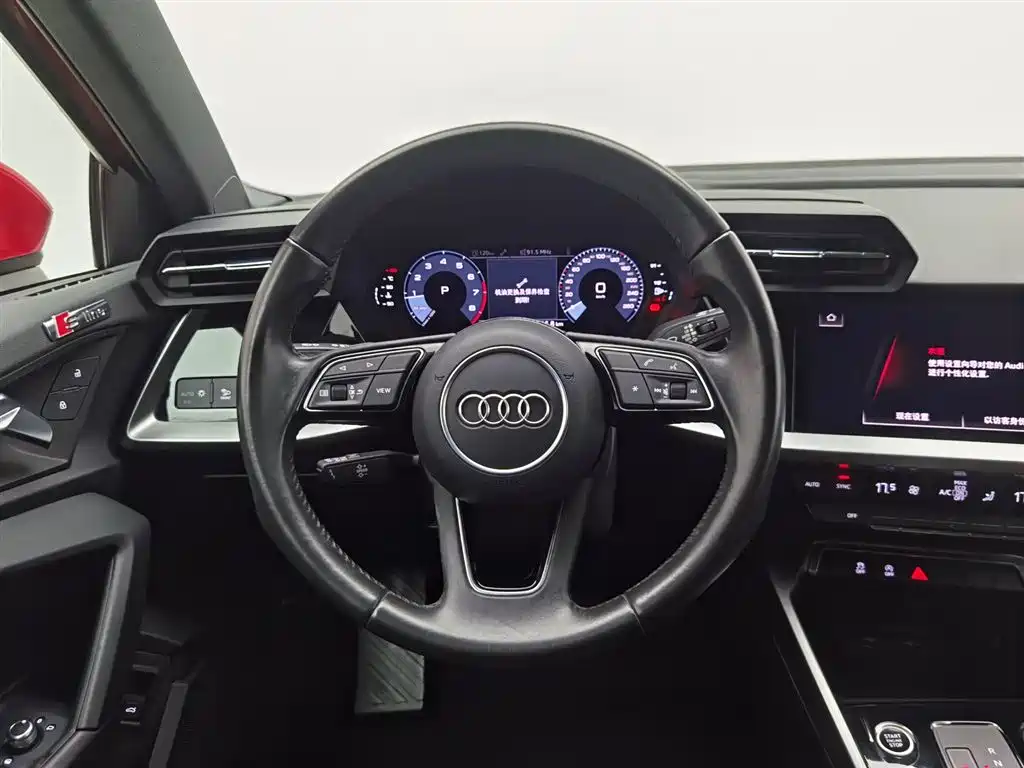 Audi A3 2021 — фото 11