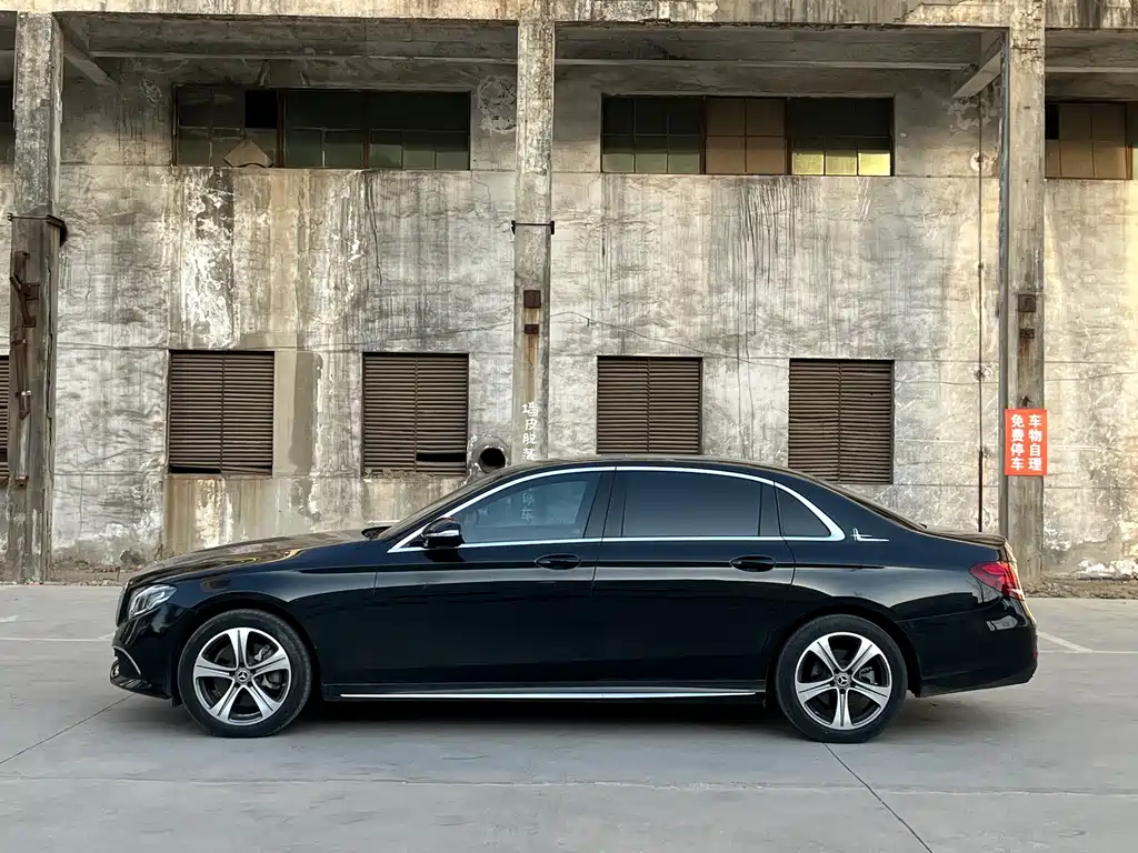 Mercedes-Benz E-Class 2019 — фото 3