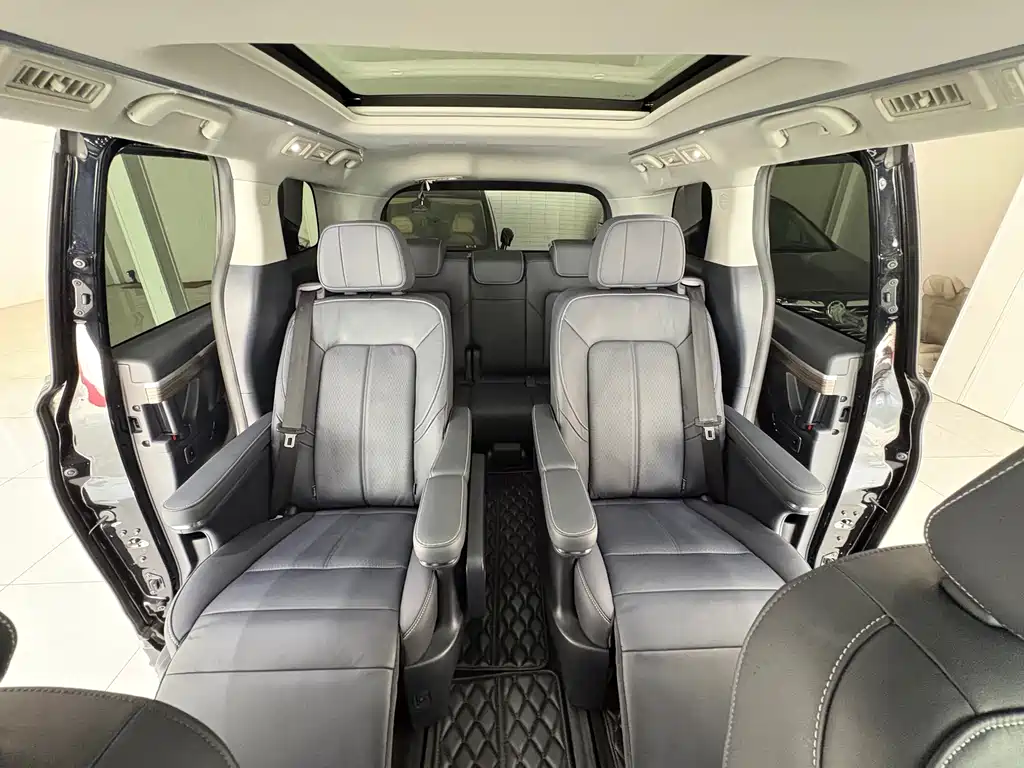 GAC Motor Trumpchi M8 2022 — фото 15