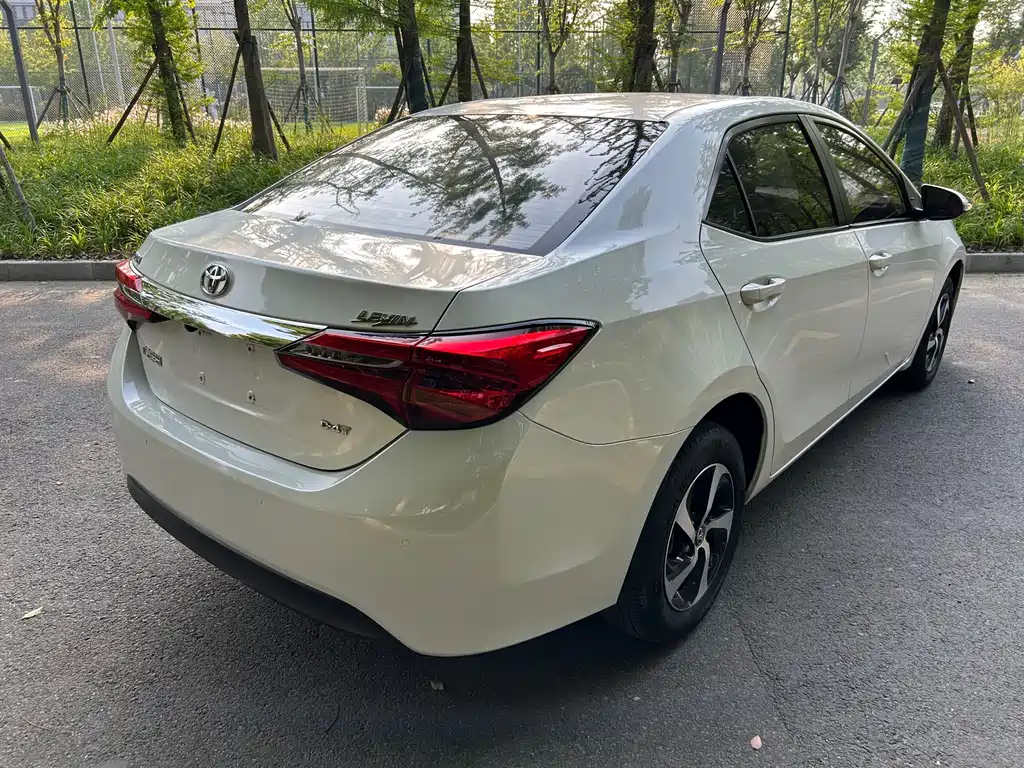 Toyota Levin 2018 — фото 6
