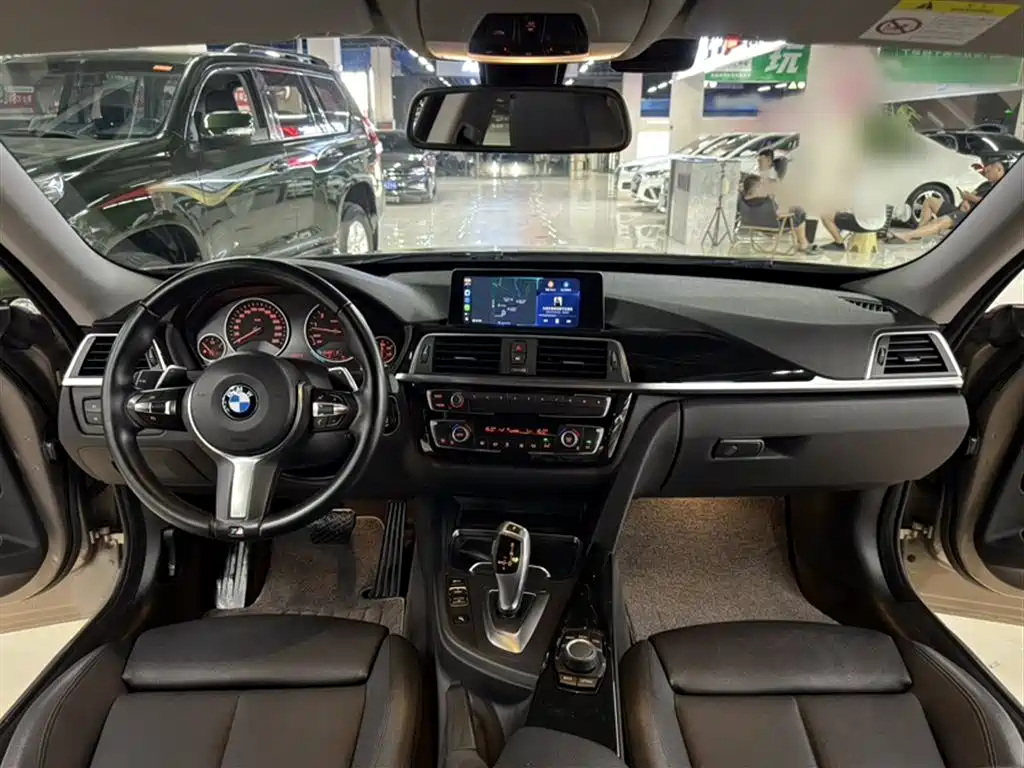 BMW 3 Series GT 2018 — фото 15