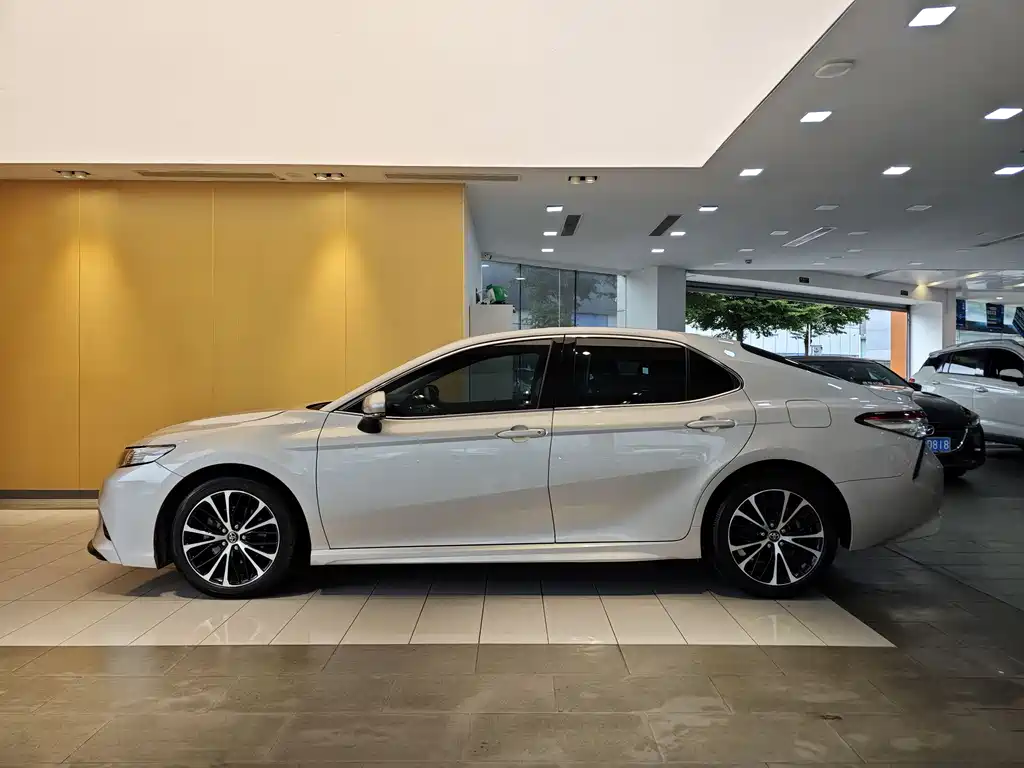 Toyota Camry 2018