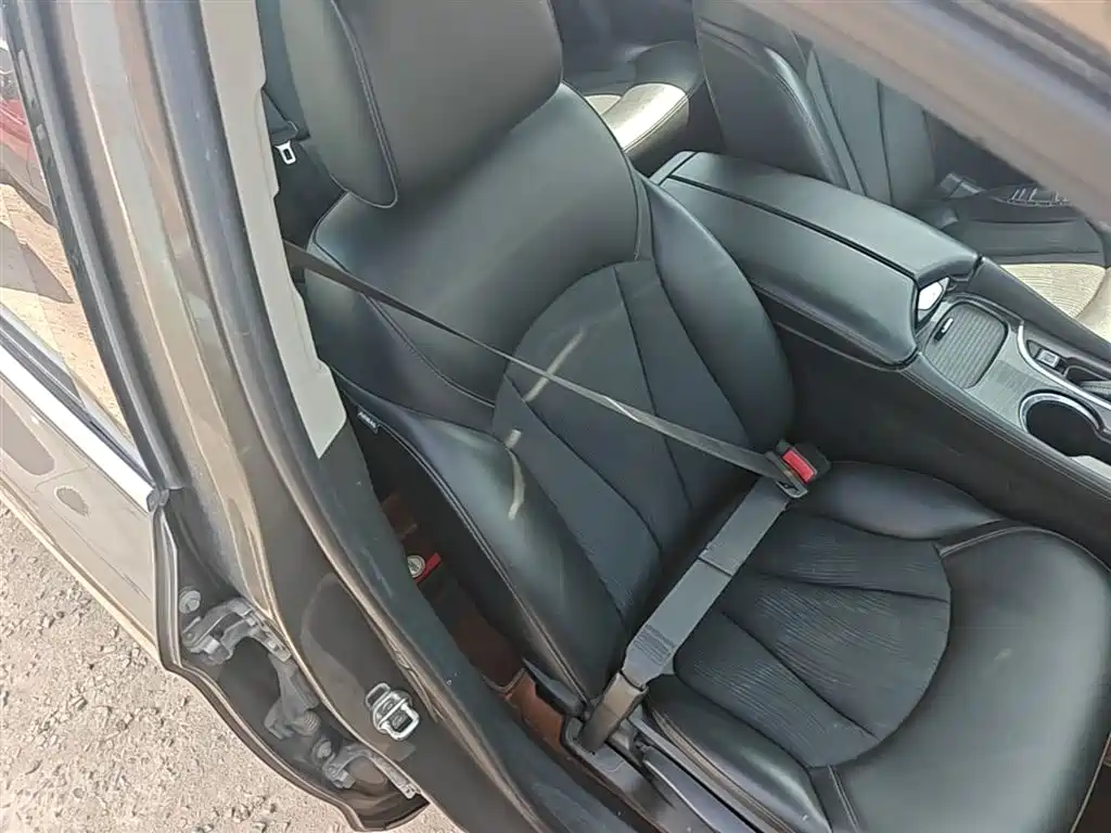Buick Envision Plus 2018 — фото 25