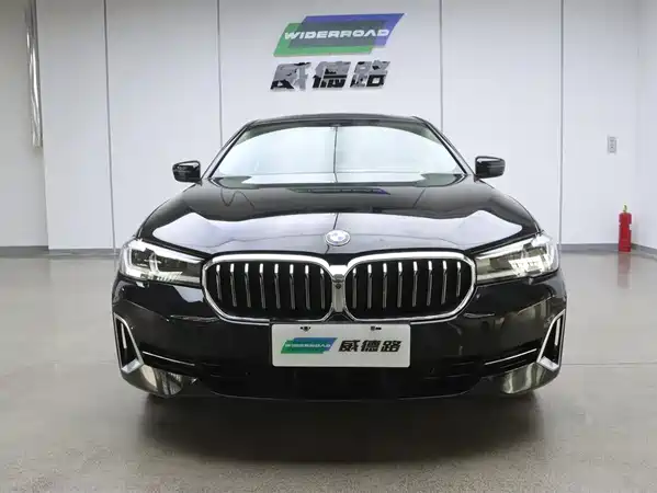 BMW 5 Series 2022