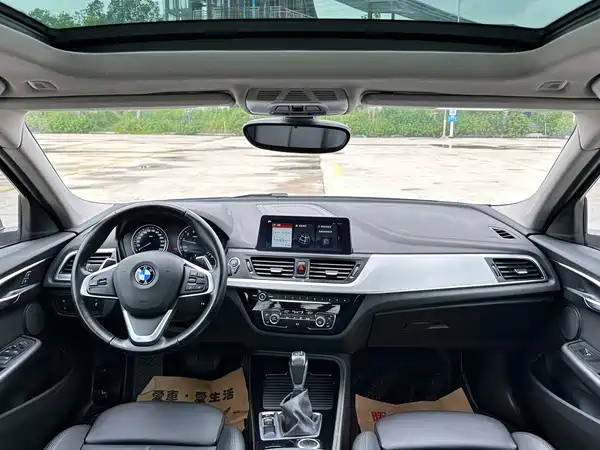 BMW 1 Series 2019