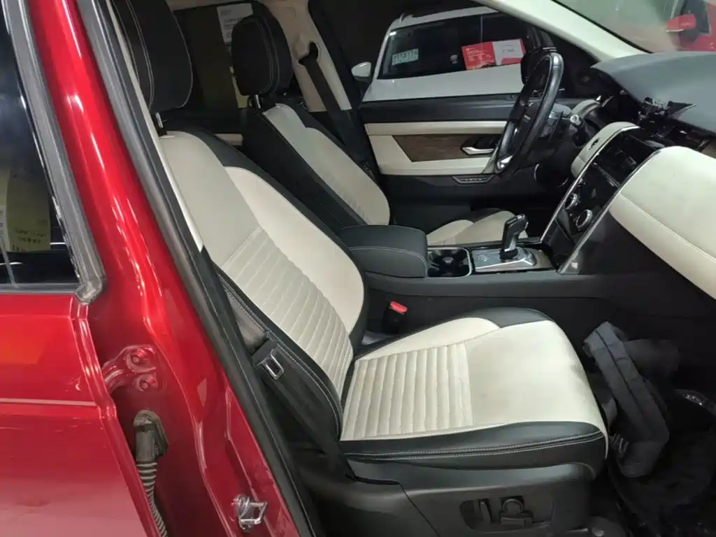 Land Rover Discovery Sport 2020 — фото 25