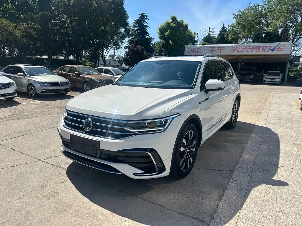 Volkswagen Tiguan L 2021