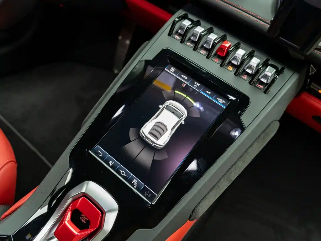 Lamborghini Huracan 2022 — фото 19
