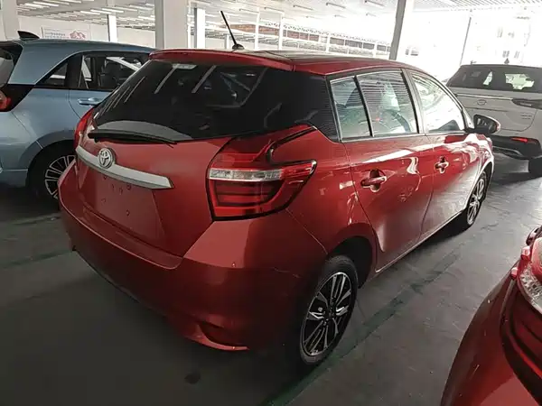 Toyota Yaris L 2019