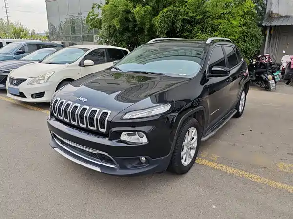 Jeep Cherokee 2018