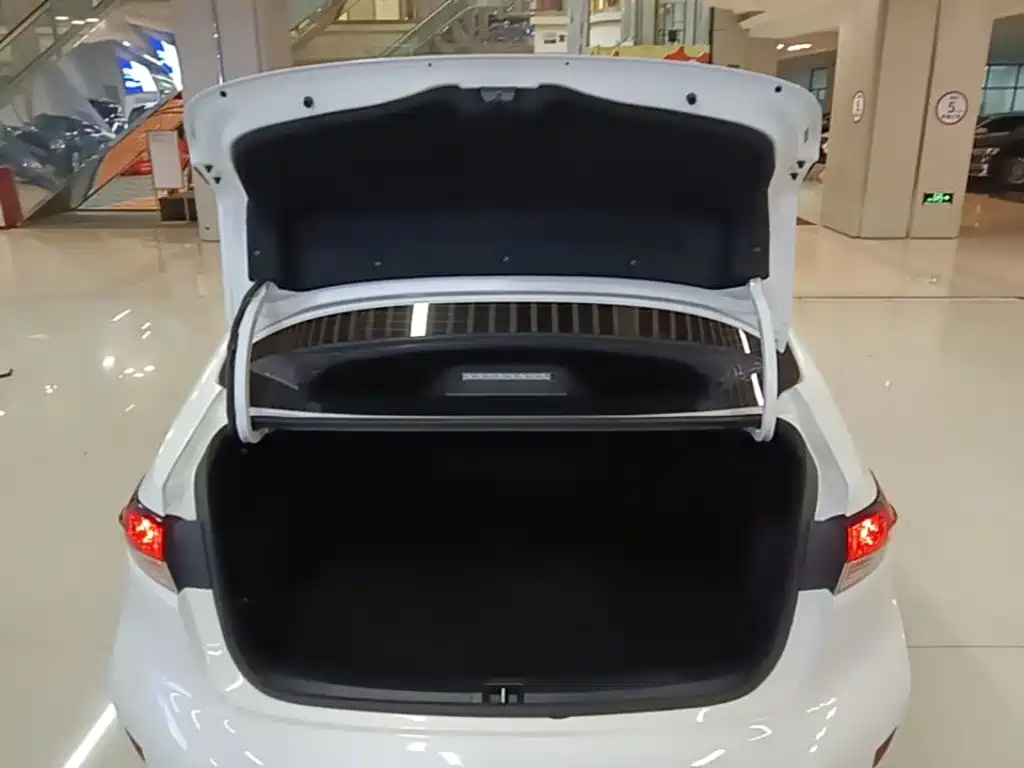 Toyota Levin 2023 — фото 19