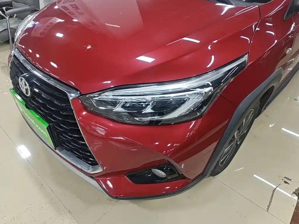 Toyota Yaris L 2020 — фото 24