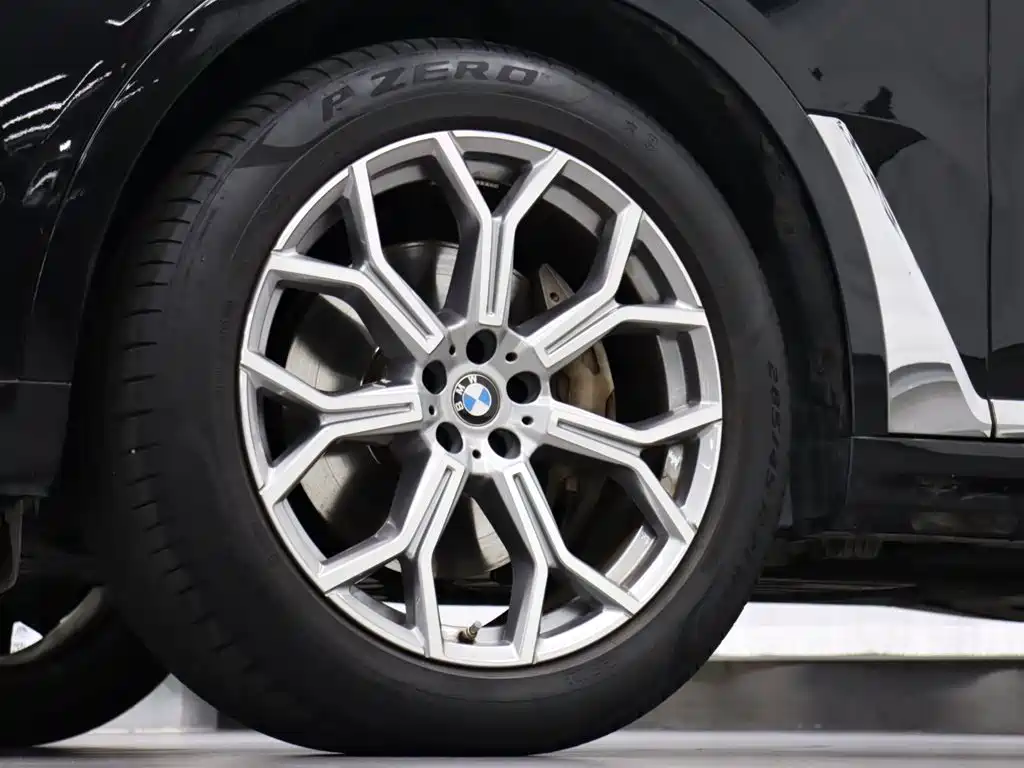 BMW X7 2023 — фото 31