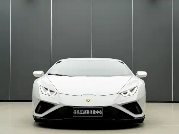 Lamborghini Huracan 2022