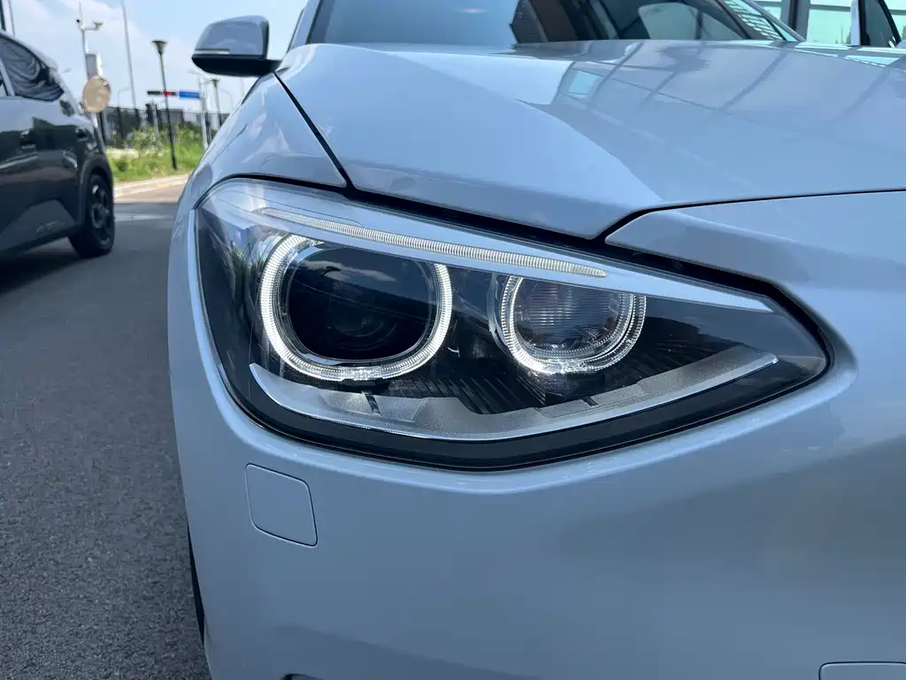 BMW 1 Series 2013 — фото 17