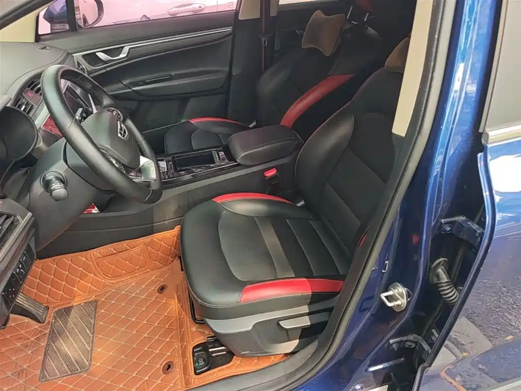 Geely Emgrand GS 2020 — фото 15