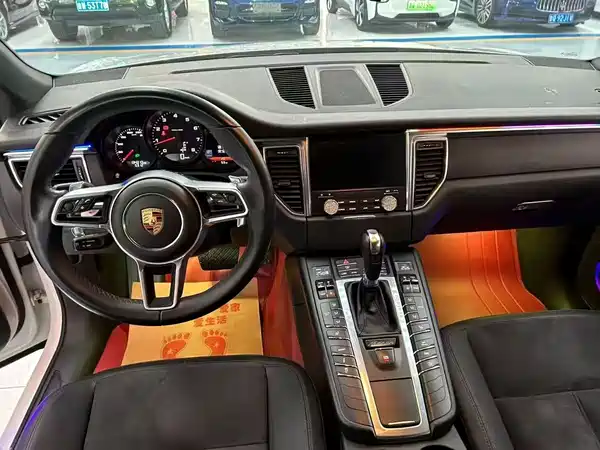 Porsche Macan 2017