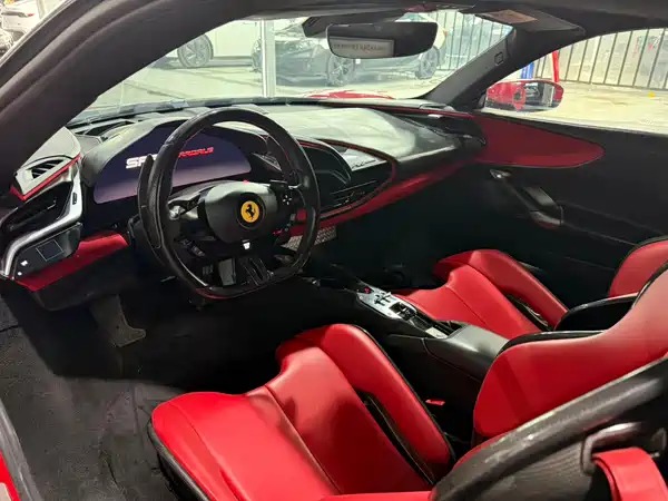 Ferrari SF90 2021