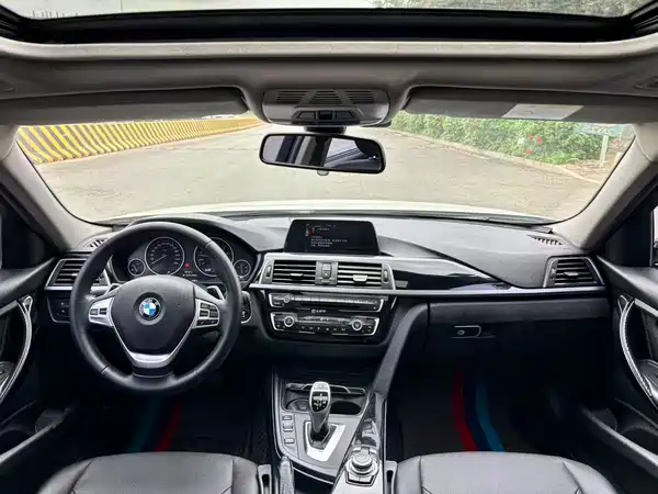 BMW 3 Series 2017