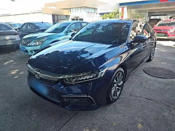 Honda Inspire 2020